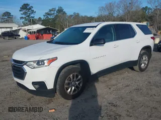 2019 Chevrolet Traverse LS z VIN 1GNERFKW6KJ241033, wystawiony jako IAAI lot #41640948 z przebiegiem 61 307 mil mil oraz . Historia ofert i sprzedaży dostępna na DreamBid. Obrazek 17.