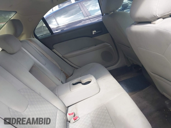 2012 Ford Fusion SE с VIN 3FAHP0HG9CR103797, выставлен на аукционе IAAI как лот 42499436 с пробегом 203 584 миль миль и . История ставок и продаж доступна на DreamBid. Изображение 8.