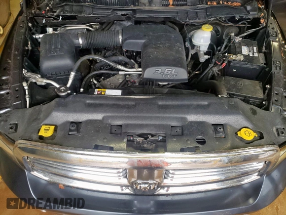 2017 Ram 1500 Big Horn z VIN 1C6RR7LG8HS580037, wystawiony jako Copart lot #60162855 z przebiegiem 119 872 mil mil oraz Czysty tytuł • Clean title. Historia ofert i sprzedaży dostępna na DreamBid. Obrazek 11.