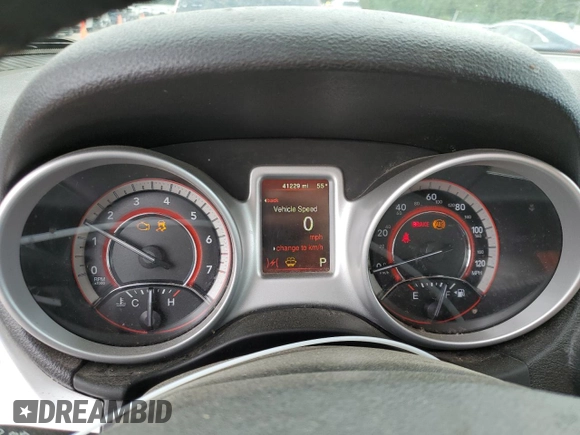 2019 Dodge Journey SE with VIN 3C4PDCBB8KT779253, listed as a Copart auction lot 51685575 with 41,229 mi miles and Salvage Title. Bid and sale history available at DreamBid. Image 9.