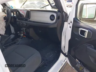 2024 Jeep Wrangler Willys z VIN 1C4RJXN60RW162960, wystawiony jako IAAI lot #41825312 z przebiegiem 16 538 mil mil oraz . Historia ofert i sprzedaży dostępna na DreamBid. Obrazek 5.