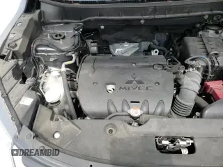 2021 Mitsubishi Outlander ES с VIN JA4APUAU4MU001721, выставлен на аукционе Copart как лот 81060605 с пробегом 100 494 миль миль и Списание • Salvage title. История ставок и продаж доступна на DreamBid. Изображение 14.