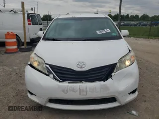2012 Toyota Sienna LE AAS with VIN 5TDKK3DC2CS217382, listed as a Copart auction lot 58067475 with 146,769 mi miles and Salvage title. Bid and sale history available at DreamBid. Image 5.