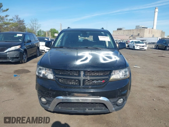 2020 Dodge Journey Crossroad z VIN 3C4PDCGB9LT212673, wystawiony jako IAAI lot #42100674 z przebiegiem Nie podano mil oraz . Historia ofert i sprzedaży dostępna na DreamBid. Obrazek 12.