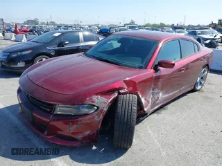 2018 Dodge Charger SXT Plus with VIN 2C3CDXHG2JH247372, listed as a IAAI auction lot 41988312 with 33,204 mi miles and . Bid and sale history available at carsss.com. Image 17.