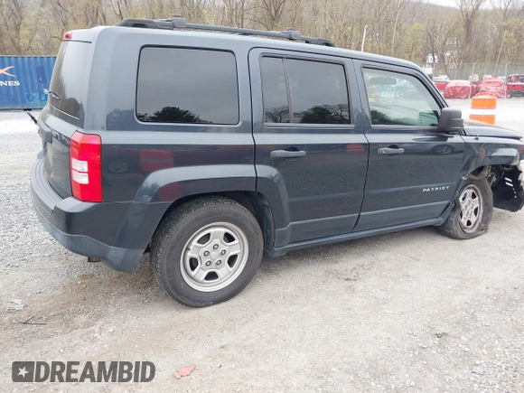 2014 Jeep Patriot Sport with VIN 1C4NJPBB7ED822885, listed as a IAAI auction lot 41947079 with 76,740 mi miles. Bid and sale history available at carsss.com. Image 4.