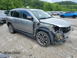 2017 Jeep Compass Sport with VIN 1C4NJCBAXHD166993, listed as a Copart auction lot 61578975 with 95,787 mi miles and Salvage title. Bid and sale history available at DreamBid. Image 4.
