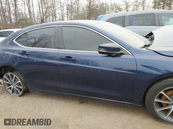 2015 Acura TLX V6 Tech with VIN 19UUB2F51FA020482, listed as a IAAI auction lot 41659296 with 71,434 mi miles. Bid and sale history available at carsss.com. Image 12.