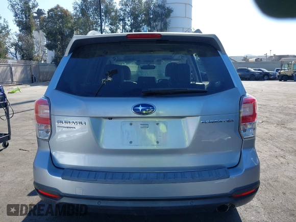2018 Subaru Forester Limited with VIN JF2SJARC4JH435231, listed as a IAAI auction lot 42011028 with 51,901 mi miles. Bid and sale history available at carsss.com. Image 17.