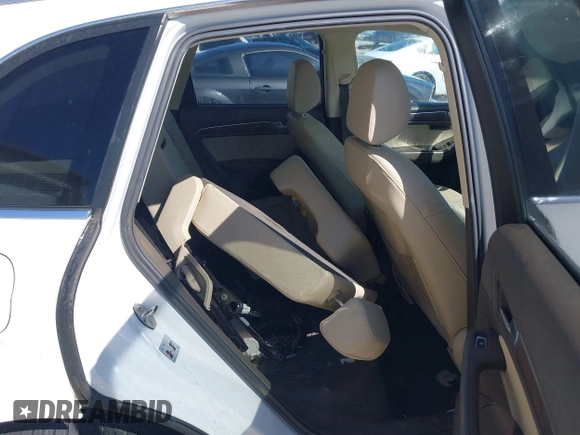 2014 Audi Q5 Premium Plus with VIN WA1LFAFP1EA051704, listed as a IAAI auction lot 41725317 with 136,084 mi miles. Bid and sale history available at carsss.com. Image 8.