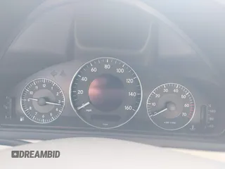 2004 Mercedes-Benz CLK 500 z VIN WDBTK75G04T005286, wystawiony jako IAAI lot #41523783 z przebiegiem 129 180 mil mil oraz . Historia ofert i sprzedaży dostępna na DreamBid. Obrazek 7.