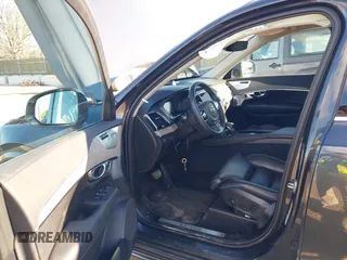 2022 Volvo XC90 Inscription z VIN YV4A22PL3N1812675, wystawiony jako IAAI lot #41695426 z przebiegiem 22 322 mil mil oraz . Historia ofert i sprzedaży dostępna na DreamBid. Obrazek 5.