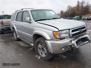 2000 Toyota 4Runner Limited with VIN JT3HN87R0Y0315002, listed as a IAAI auction lot 40932919 with 327,370 mi miles. Bid and sale history available at carsss.com. Image 12.