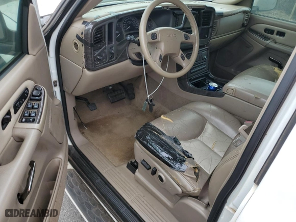2005 GMC Yukon Denali with VIN 1GKEK63UX5J194771, listed as a Copart auction lot 53170035 with 175,910 mi miles and Clean Title. Bid and sale history available at carsss.com. Image 8.