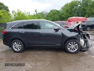 2017 Kia Sorento LX с VIN 5XYPGDA52HG291151, выставлен на аукционе IAAI как лот 42294750 с пробегом 134 442 миль миль и . История ставок и продаж доступна на DreamBid. Изображение 13.