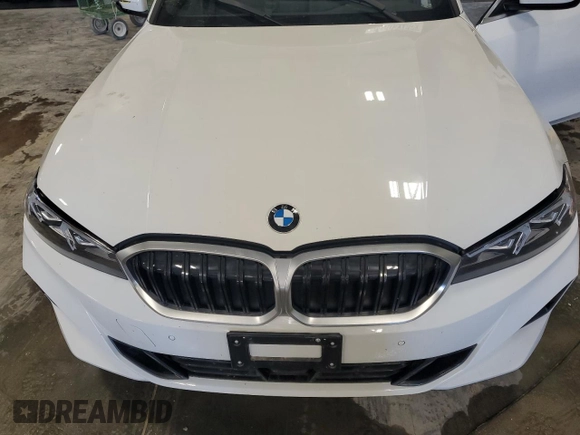 2025 BMW 3 Series 330i xDrive with VIN 3MW89CW07S8F01605, listed as a Copart auction lot 54503765 with 12,443 mi miles and Clean Title. Bid and sale history available at carsss.com. Image 11.