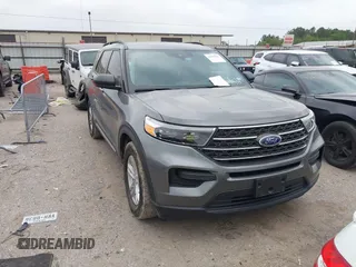 2023 Ford Explorer XLT z VIN 1FMSK7DH3PGB87582, wystawiony jako IAAI lot #41944381 z przebiegiem 15 671 mil mil oraz . Historia ofert i sprzedaży dostępna na DreamBid. Obrazek 1.