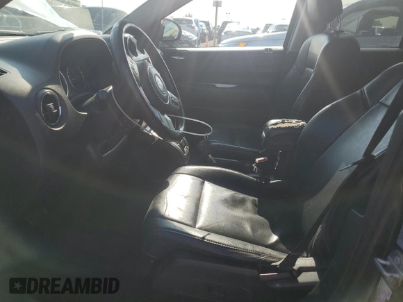 2017 Jeep Compass Latitude with VIN 1C4NJDEB4HD164960, listed as a Copart auction lot 59114645 with 118,921 mi miles and Salvage title. Bid and sale history available at DreamBid. Image 7.
