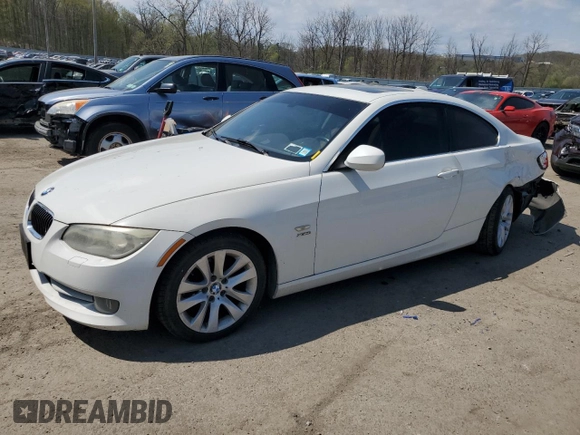 2011 BMW 3 Series 328i xDrive with VIN WBAKF5C57BE395986, listed as a Copart auction lot 53686095 with 154,812 mi miles and Salvage title. Bid and sale history available at DreamBid. Image 1.