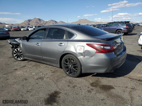 2018 Nissan Altima 2.5 SV with VIN 1N4AL3AP2JC292975, listed as a Copart auction lot 52082415 with 111,677 mi miles and Clean Title. Bid and sale history available at carsss.com. Image 2.