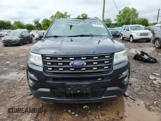 2017 Ford Explorer XLT z VIN 1FM5K8D85HGC44398, wystawiony jako Copart lot #62710735 z przebiegiem 66 978 mil mil oraz Szkoda całkowita • Salvage title. Historia ofert i sprzedaży dostępna na DreamBid. Obrazek 5.
