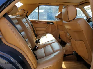 1992 Mercedes-Benz 300 z VIN WDBEA30E1NB699181, wystawiony jako Copart lot #58662205 z przebiegiem 134 112 mil mil oraz Szkoda całkowita • Salvage title. Historia ofert i sprzedaży dostępna na DreamBid. Obrazek 10.