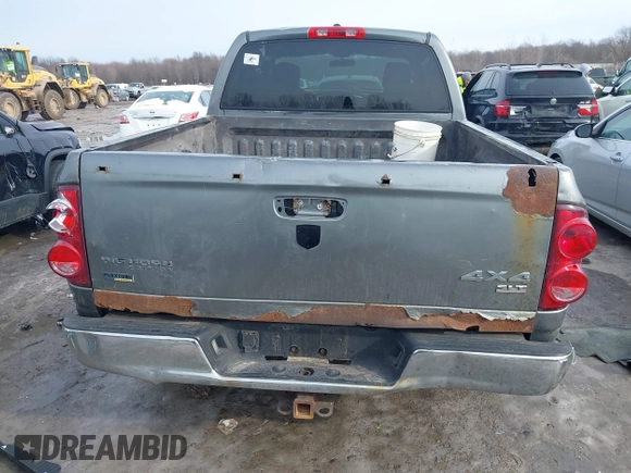 2007 Dodge 1500 ST with VIN 1D7HU18P17J503237, listed as a IAAI auction lot 41444641 with 241,851 mi miles and . Bid and sale history available at DreamBid. Image 16.