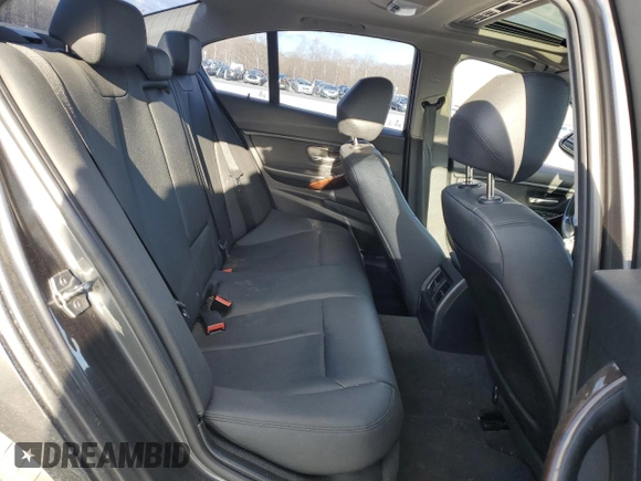 2015 BMW 3 Series 320i xDrive with VIN WBA3C3C59FK202407, listed as a Copart auction lot 49162755 with 86,860 mi miles and Salvage Title. Bid and sale history available at carsss.com. Image 11.