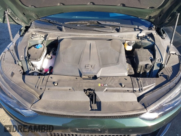 2023 Kia EV6 Wind with VIN KNDC3DLC6P5153657, listed as a IAAI auction lot 40943487 with 10,655 mi miles and . Bid and sale history available at DreamBid. Image 10.