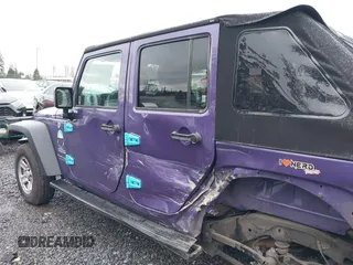 2018 Jeep Wrangler JK Unlimited Sport S with VIN 1C4BJWDG0JL847049, listed as a IAAI auction lot 41218525 with 90,588 mi miles. Bid and sale history available at carsss.com. Image 15.