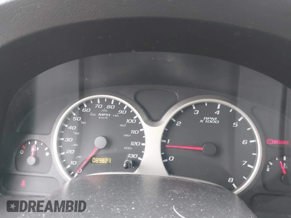 2005 Chevrolet Equinox LS z VIN 2CNDL23F856080369, wystawiony jako IAAI lot #42395883 z przebiegiem 89 821 mil mil oraz . Historia ofert i sprzedaży dostępna na DreamBid. Obrazek 7.