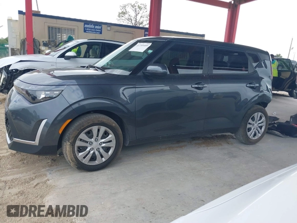 2024 Kia Soul LX with VIN KNDJ23AU1R7919964, listed as a IAAI auction lot 41795409 with 9,570 mi miles. Bid and sale history available at carsss.com. Image 15.
