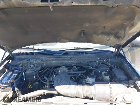 2003 Ford F-150 XLT with VIN 1FTRW08L43KC21629, listed as a IAAI auction lot 42359268 with 200,525 mi miles and . Bid and sale history available at DreamBid. Image 10.