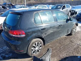 2010 Volkswagen Golf with VIN WVWDB7AJ2AW103057, listed as a IAAI auction lot 41463655 with 112,242 mi miles. Bid and sale history available at carsss.com. Image 4.