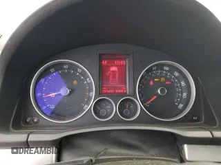 2008 Volkswagen Jetta GLI z VIN 3VWBJ71K38M045356, wystawiony jako Copart lot #85142434 z przebiegiem 251 693 mil mil oraz Czysty tytuł • Clean title. Historia ofert i sprzedaży dostępna na DreamBid. Obrazek 9.