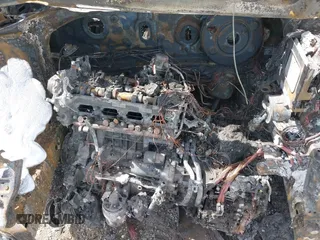 2017 Kia Sorento LX с VIN 5XYPGDA32HG281721, выставлен на аукционе IAAI как лот 42374356 с пробегом Не указан миль и . История ставок и продаж доступна на DreamBid. Изображение 10.