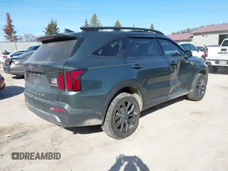 2021 Kia Sorento EX with VIN 5XYRHDLF2MG068257, listed as a IAAI auction lot 41755974 with 77,829 mi miles. Bid and sale history available at carsss.com. Image 4.