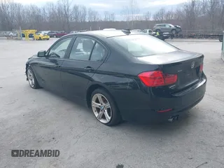 2013 BMW 3 Series 328i xDrive with VIN WBA3B5C55DF598940, listed as a IAAI auction lot 41828448 with 110,184 mi miles. Bid and sale history available at carsss.com. Image 3.