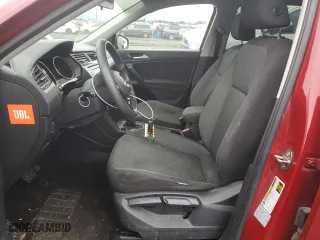 2019 Volkswagen Tiguan S with VIN 3VV1B7AX5KM054947, listed as a Copart auction lot 42442875 with 77,974 mi miles and Salvage Title. Bid and sale history available at carsss.com. Image 7.