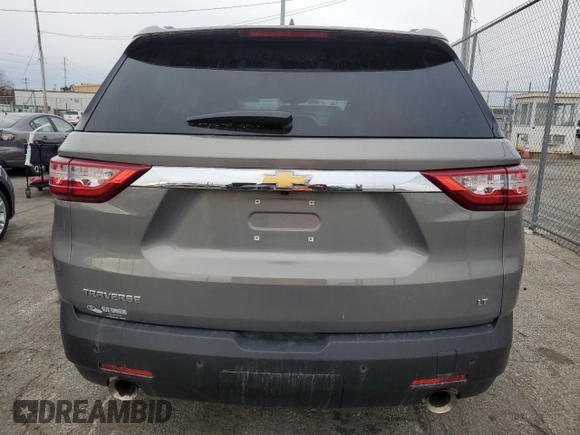 2019 Chevrolet Traverse LT Cloth z VIN 1GNERGKW0KJ129768, wystawiony jako Copart lot #50124355 z przebiegiem 66 056 mil mil oraz Szkoda całkowita • Salvage title. Historia ofert i sprzedaży dostępna na DreamBid. Obrazek 6.