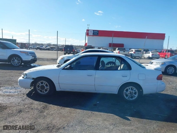 1999 Chevrolet Prizm with VIN 1Y1SK5284XZ413334, listed as a IAAI auction lot 41409229 with 380,461 mi miles. Bid and sale history available at carsss.com. Image 14.