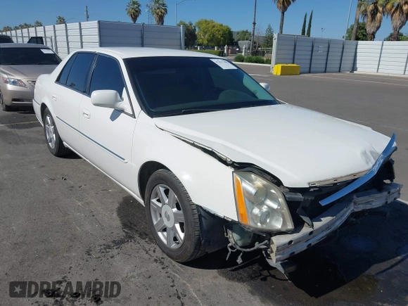 2007 Cadillac DTS Luxury I z VIN 1G6KD57Y77U133267, wystawiony jako IAAI lot #42337188 z przebiegiem 126 063 mil mil oraz . Historia ofert i sprzedaży dostępna na DreamBid. Obrazek 1.