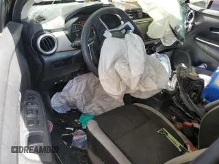 2020 Nissan Versa SV z VIN 3N1CN8EV8LL840359, wystawiony jako Copart lot #53277715 z przebiegiem 97 549 mil mil oraz Szkoda całkowita • Salvage title. Historia ofert i sprzedaży dostępna na DreamBid. Obrazek 8.