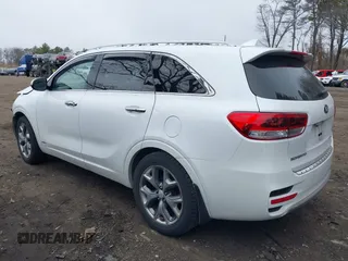 2018 Kia Sorento SX with VIN 5XYPKDA51JG405998, listed as a IAAI auction lot 41837641 with 138,909 mi miles and . Bid and sale history available at carsss.com. Image 3.