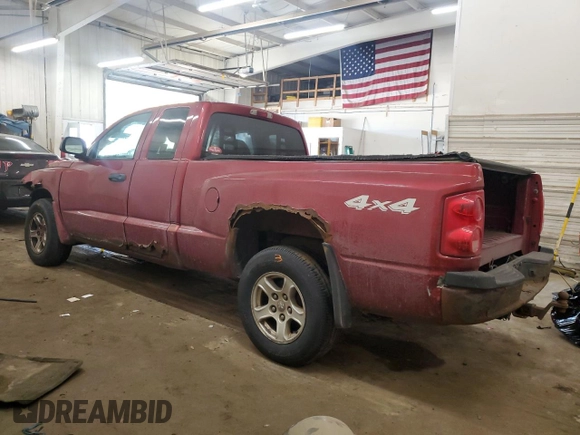 2006 Dodge Dakota SLT with VIN 1D7HW42N56S609685, listed as a Copart auction lot 43052435 with 222,136 mi miles and Non Repairable. Bid and sale history available at carsss.com. Image 2.