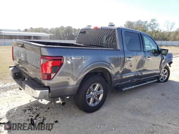 2024 Ford F-150 XLT with VIN 1FTFW3LD7RFA02721, listed as a Copart auction lot 44054055 with 18,925 mi miles and Clean Title. Bid and sale history available at carsss.com. Image 3.