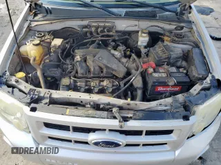 2008 Ford Escape Limited with VIN 1FMCU04108KA46976, listed as a Copart auction lot 60576595 with 177,256 mi miles and Salvage title. Bid and sale history available at DreamBid. Image 12.