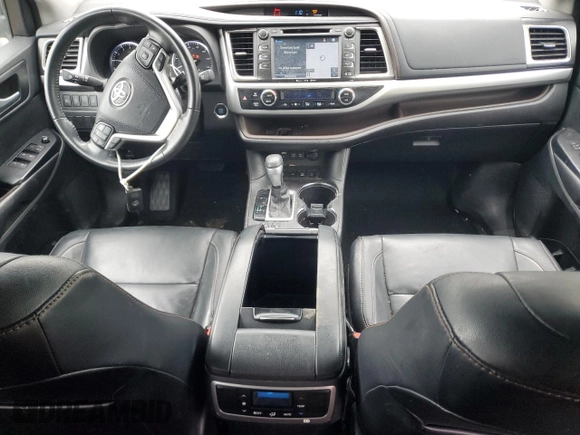 2017 Toyota Highlander XLE with VIN 5TDJZRFH0HS461378, listed as a Copart auction lot 57614885 with 69,240 mi miles and Salvage title. Bid and sale history available at DreamBid. Image 8.