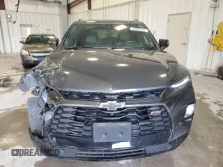 2019 Chevrolet Blazer RS with VIN 3GNKBJRS1KS662752, listed as a Copart auction lot 53801715 with 32,239 mi miles and Salvage Title. Bid and sale history available at DreamBid. Image 5.
