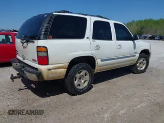 2005 GMC Yukon SLT with VIN 1GKEC13T35J128179, listed as a IAAI auction lot 41985296 with 255,582 mi miles. Bid and sale history available at carsss.com. Image 4.